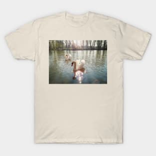 white swans T-Shirt